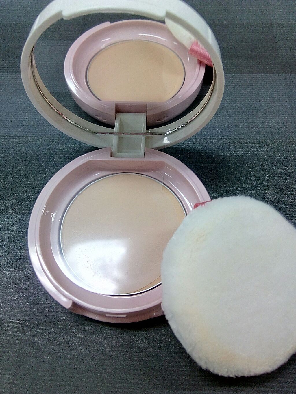 プレストパウダー UV/ポイントマジックPRO/プレストパウダーを使ったクチコミ（1枚目）