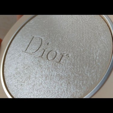 ディオールスキン フォーエヴァー クチュール ルミナイザー 03 パール グロウ/Dior/プレストパウダーを使ったクチコミ（3枚目）