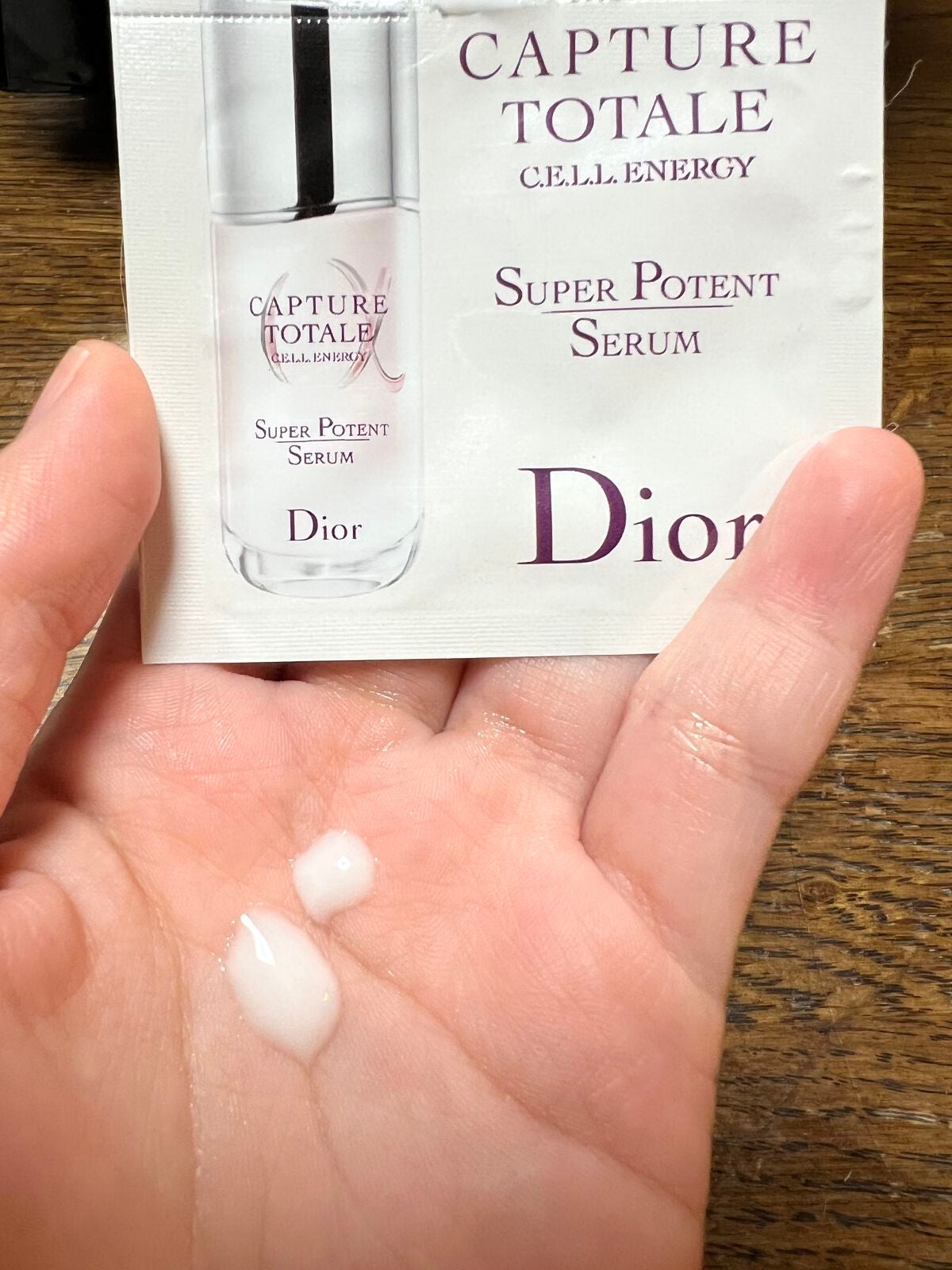 【旧】カプチュール トータル セル ENGY スーパー セラム/Dior/美容液を使ったクチコミ(2枚目)