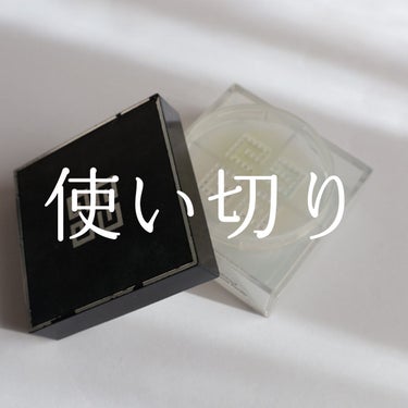 Hourglass Ambient Lighting Powder DIFFUSED LIGHT/HOURGLASS/プレストパウダーを使ったクチコミ（1枚目）