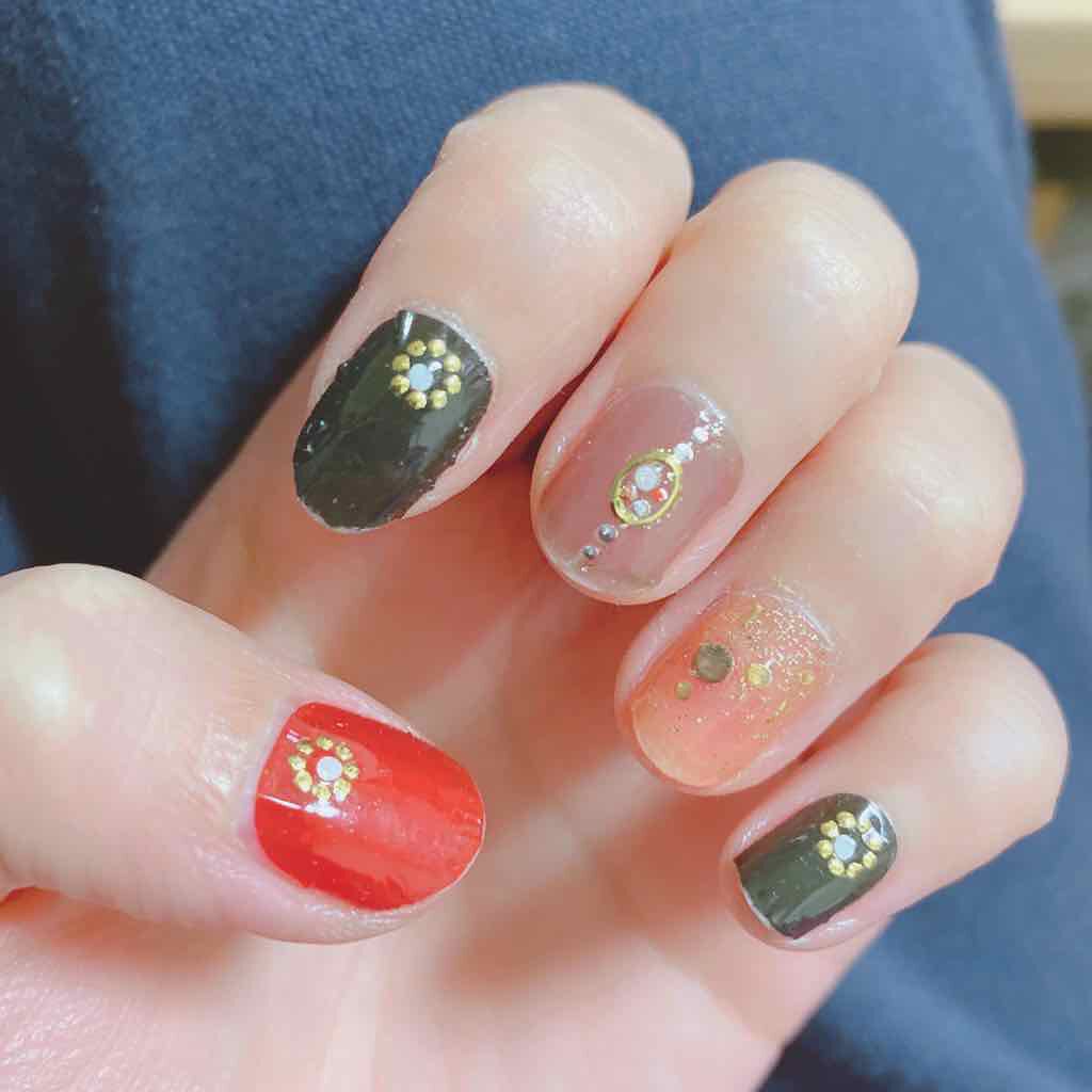 ネイルシール/Qoo10/ネイルシールを使ったクチコミ（1枚目）