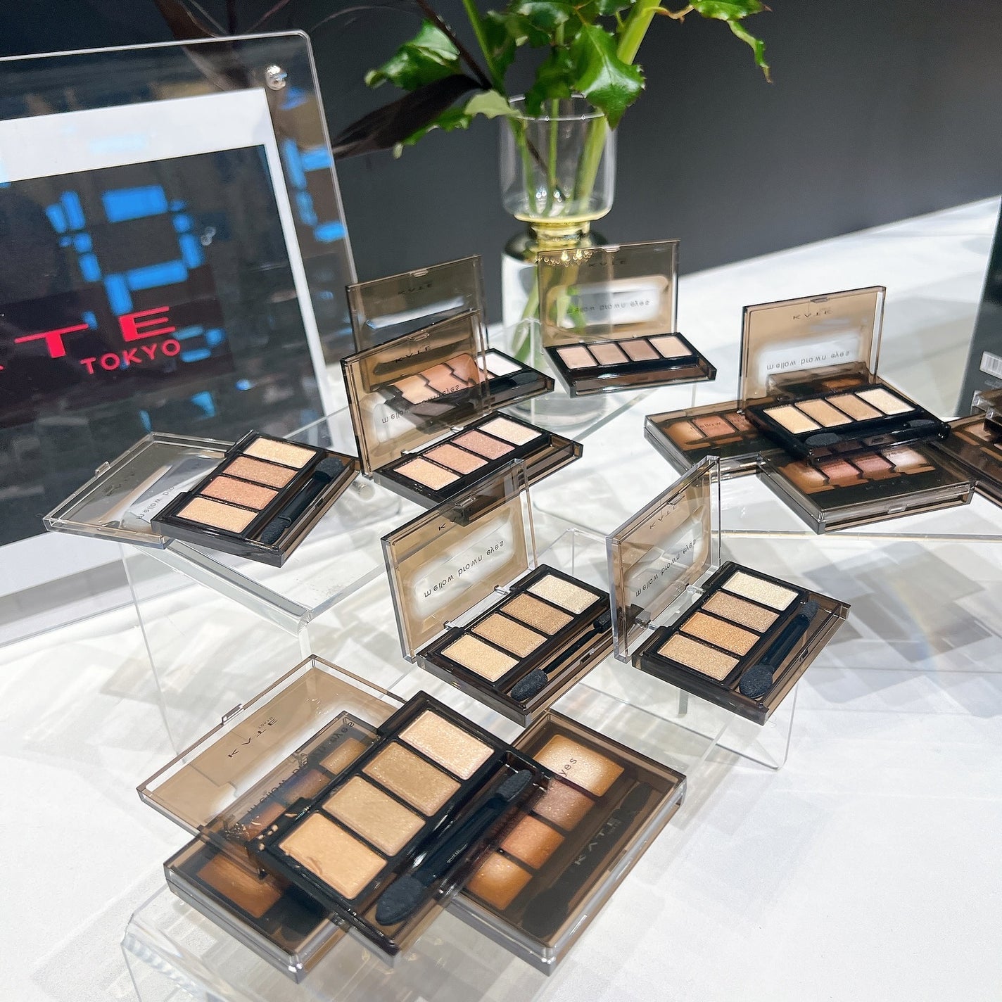 りーちゃん on LIPS 「PRTIMESさんの合同タッチアップ会にお招きいただきました..」(10枚目)