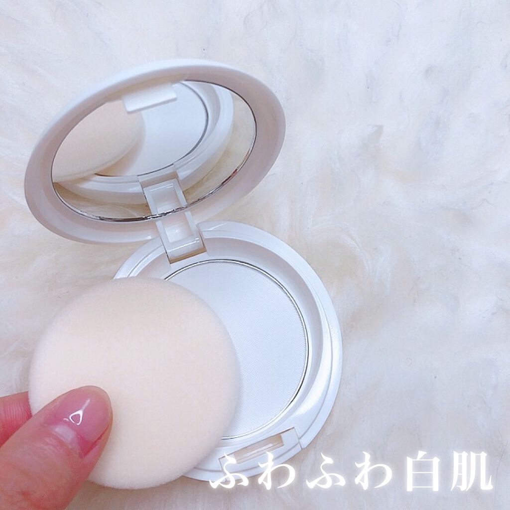 アクメディカ 薬用 フェイスパウダー クリア N/ナリスアップ/プレストパウダーを使ったクチコミ（2枚目）