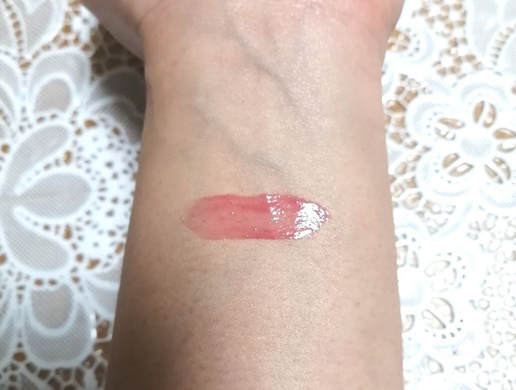 クレ・ド・ポー ボーテ ブリアンアレーブルエクラ/クレ・ド・ポー ボーテ/リップグロスを使ったクチコミ(3枚目)