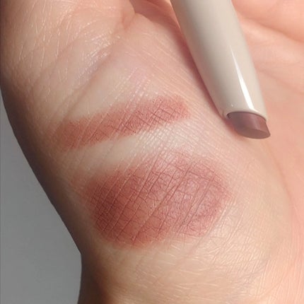 リップベースライナー/RMK/リップライナーを使ったクチコミ(4枚目)