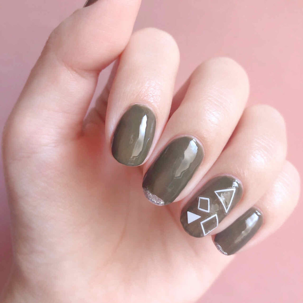 ネイルシール/キャンドゥ/ネイルシールを使ったクチコミ（1枚目）