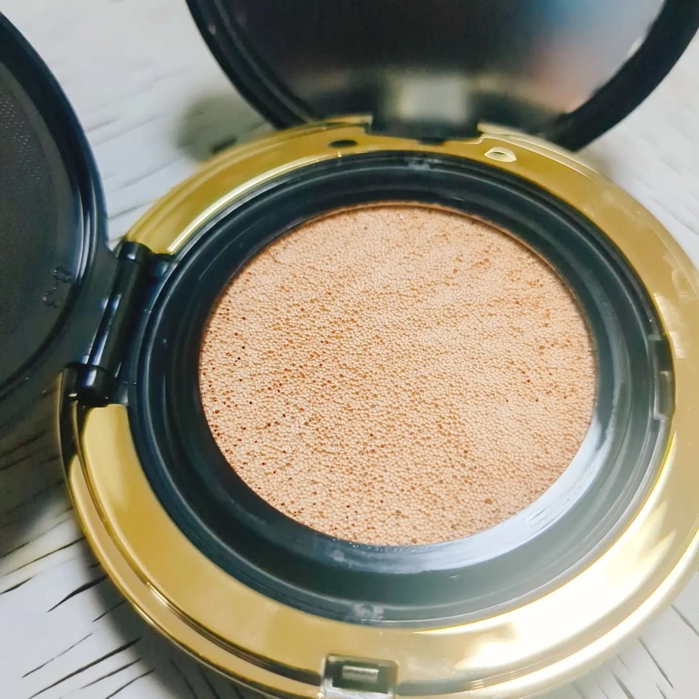 グロウフィットセラムカバークッション/ダルバ/クッションファンデーションを使ったクチコミ(3枚目)