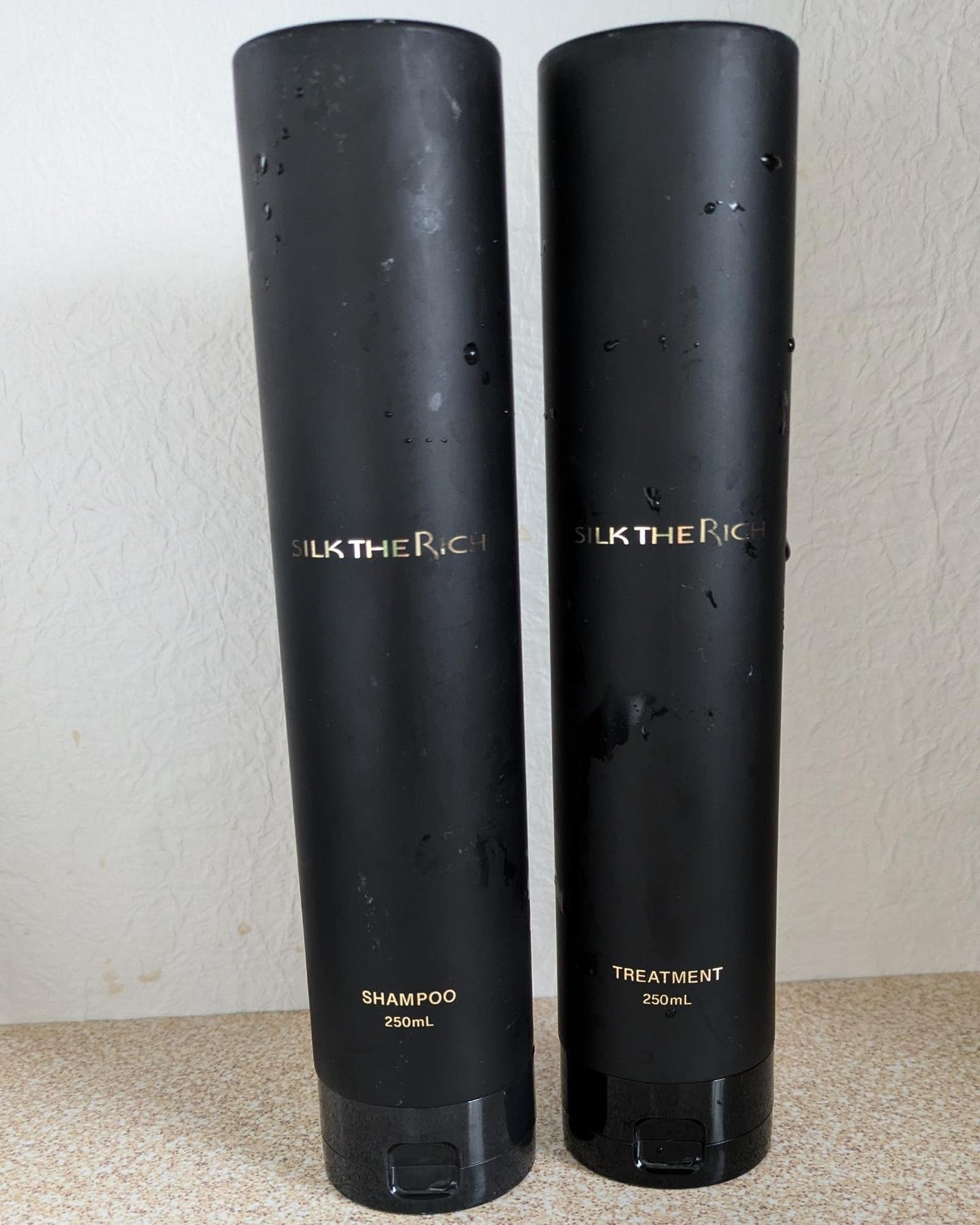 miki-nu on LIPS 「シックでおしゃれパッケージの【シルクザリッチ スカルプ&リペア..」(1枚目)