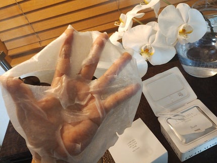 mcgroupakiko on LIPS 「岩盤浴のあとは指で伸ばすと糸を引くほどの美容成分に浸った『Sh..」(5枚目)