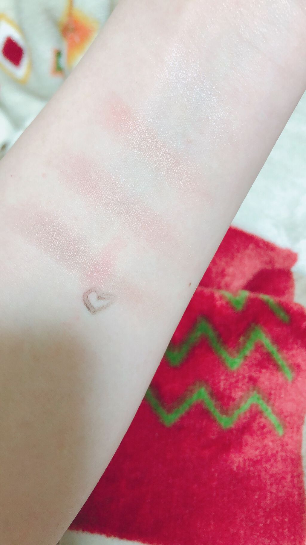 シルキースフレアイズ/キャンメイク/アイシャドウパレットを使ったクチコミ（2枚目）