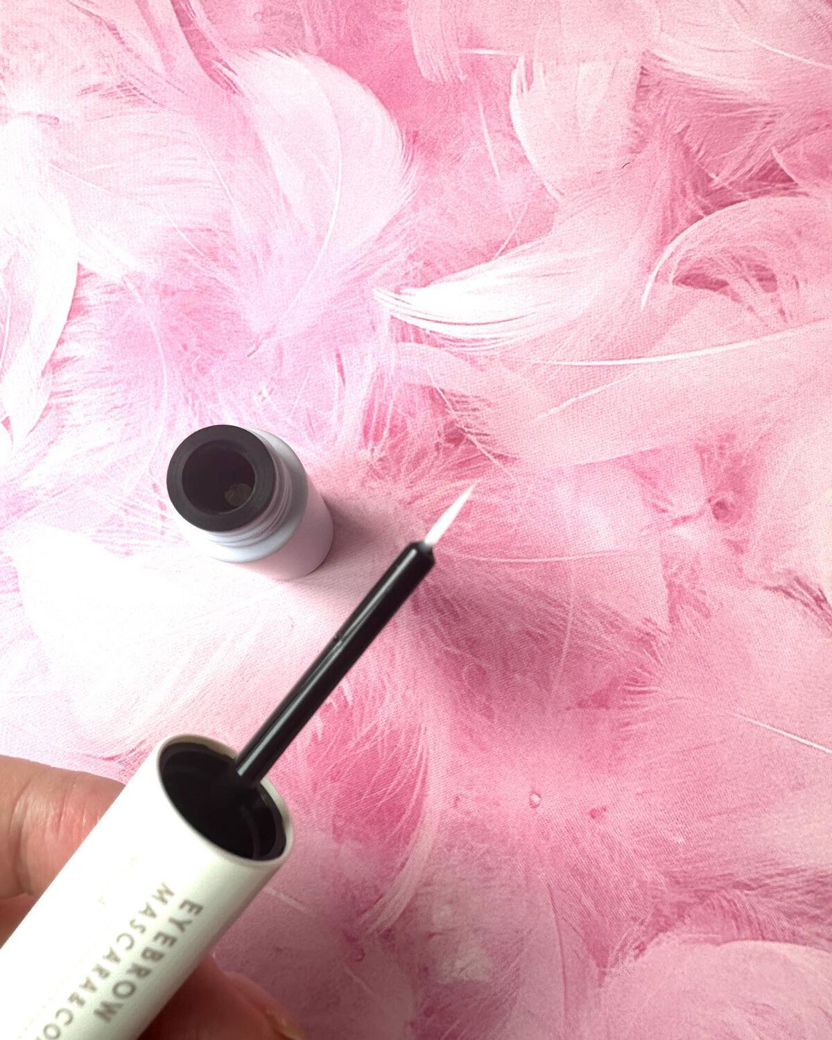 アヴァンセ アイブロウマスカラ＆コート /アヴァンセ/眉マスカラを使ったクチコミ（2枚目）