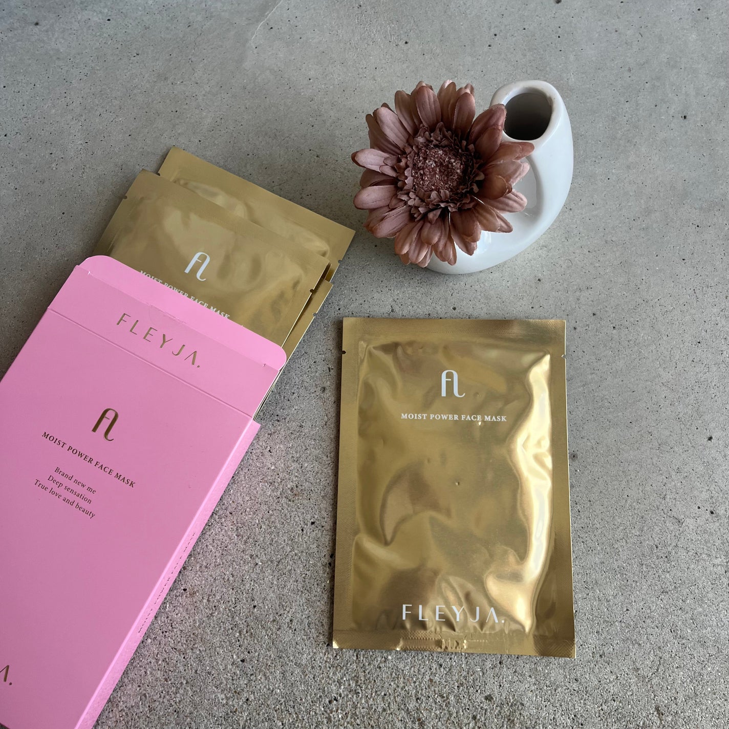 モイストパワーフェイスマスク/FLEYJA/シートマスク・パックを使ったクチコミ(1枚目)