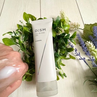 DISM ディズム オールインワンジェルのクチコミ「
化粧水・乳液・美容液・
クリーム・マスクの5in1ジェル✨

半透明のジェルで、
肌に付ける.....」（3枚目）
