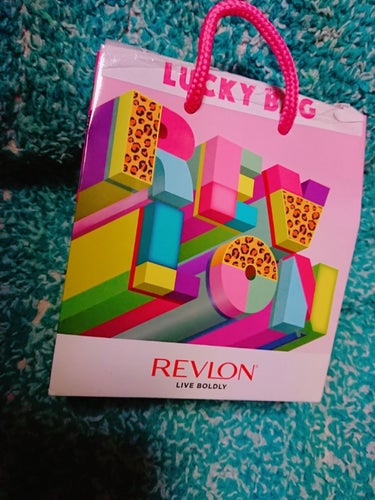 カラーステイ オーバータイム リップカラー/REVLON/リップグロスを使ったクチコミ（1枚目）