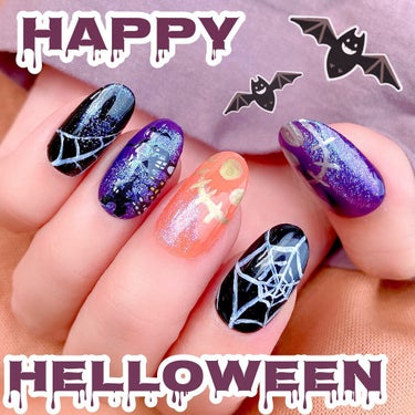 Mpetit Japan Metallic Art Penのクチコミ「プチプラハロウィンネイル🎃
セリアのジェルネイルをメインに使ってみました😊


ハロウィン限定.....」（1枚目）