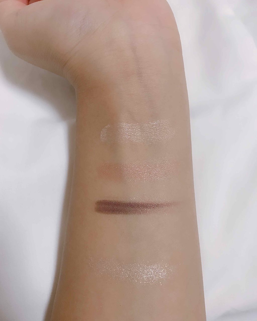 ルックアット マイアイジュエル/ETUDE/単色アイシャドウを使ったクチコミ（2枚目）