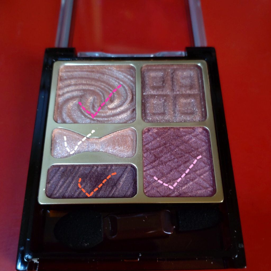 プレミアムガトーシャドウ/スウィーツ スウィーツ/アイシャドウパレットを使ったクチコミ(2枚目)