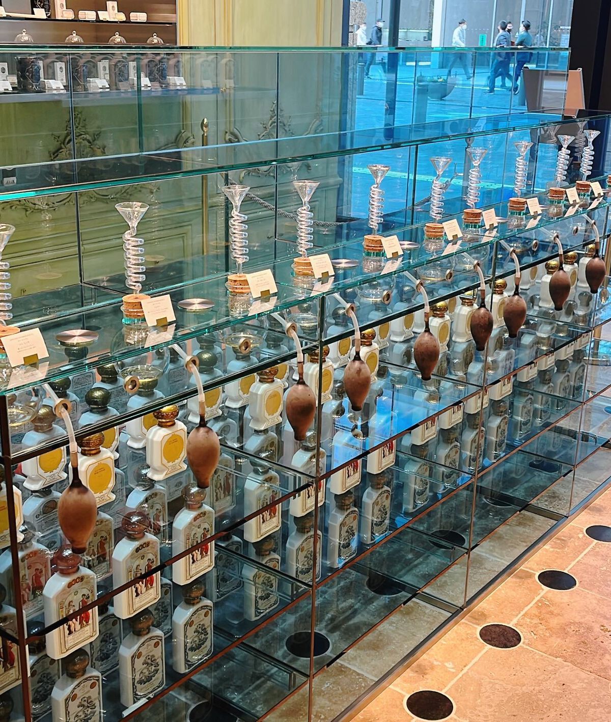 オピ・ダンテール ポム・ドゥ・モントバン/オフィシーヌ・ユニヴェルセル・ビュリー/歯磨き粉を使ったクチコミ(4枚目)