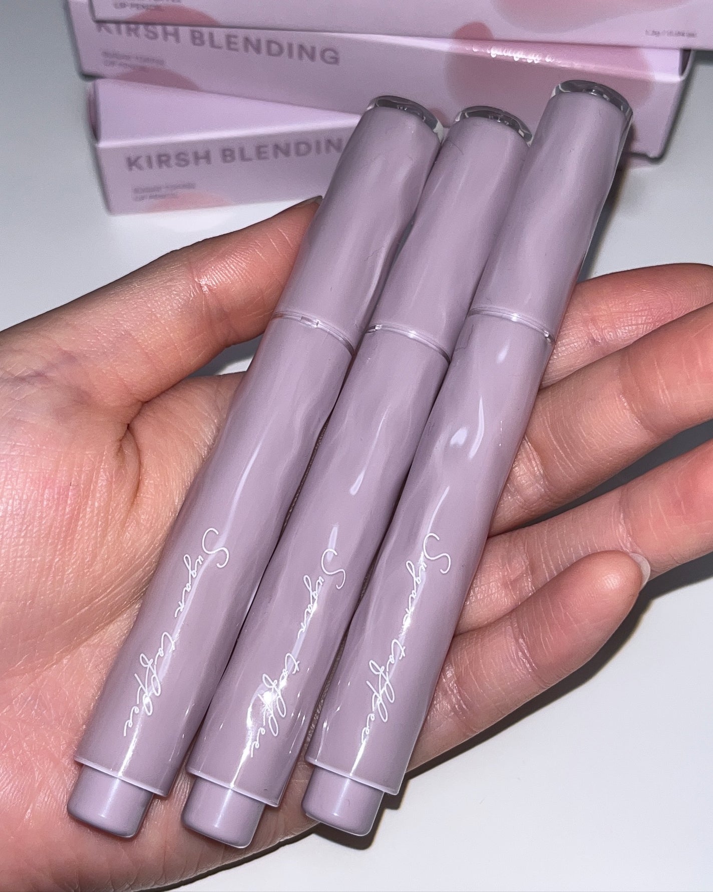 シュガートフィー リップペンシル/KIRSH BLENDING/リップグロスを使ったクチコミ(2枚目)