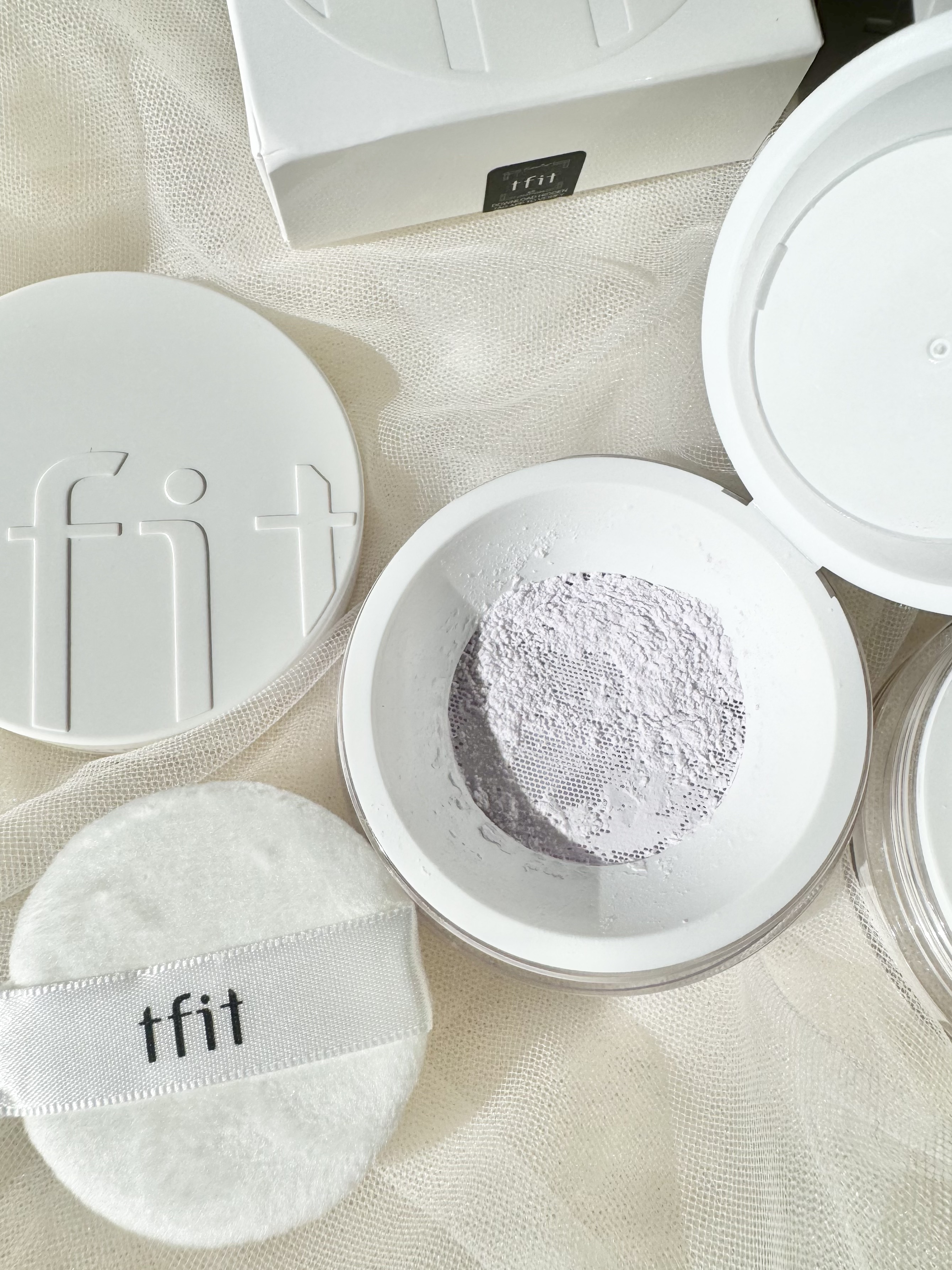 トランスルーセントセットフィニッシングパウダー/TFIT/ルースパウダーを使ったクチコミ（3枚目）