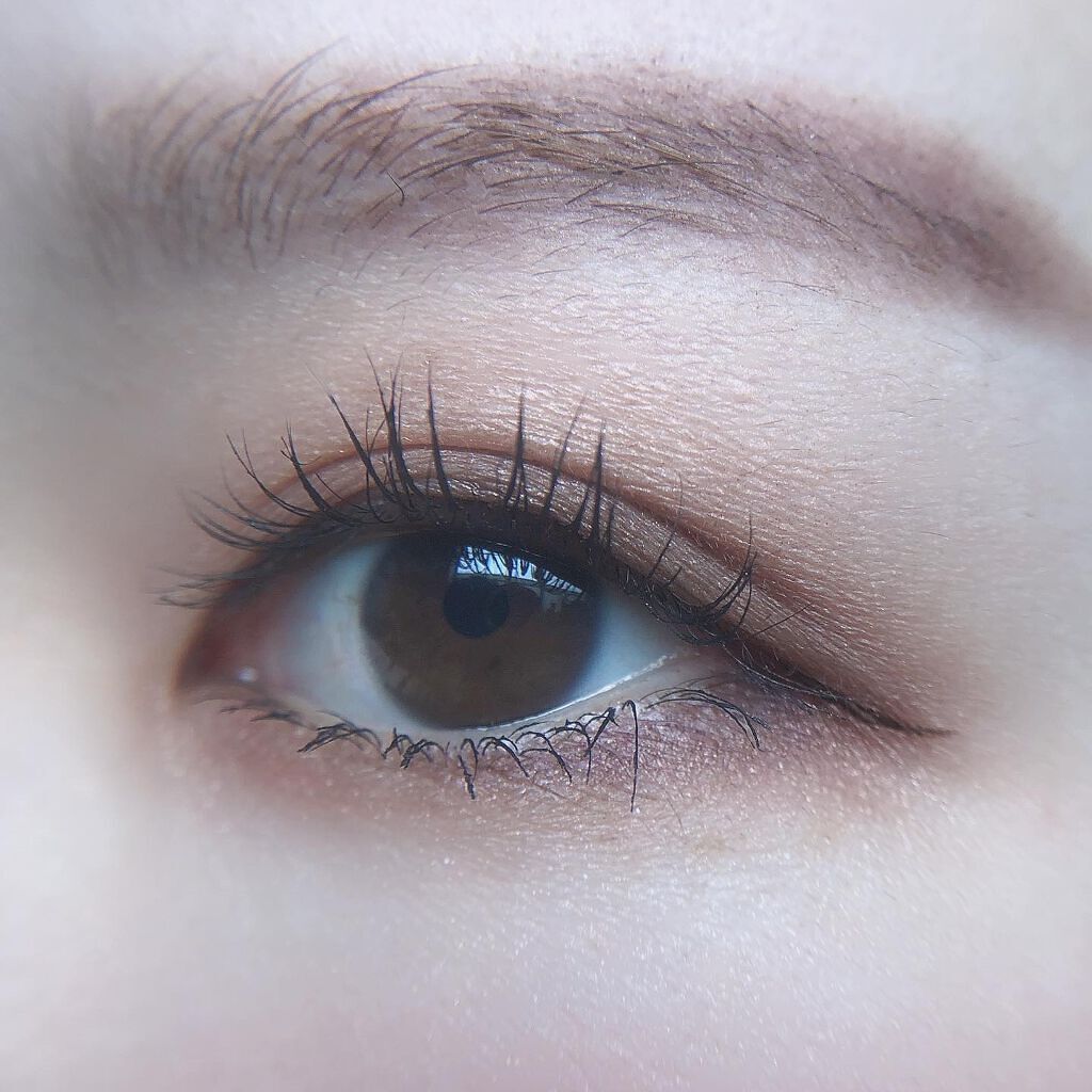 あゆみ on LIPS 「・\#todaysmake/・アイシャドウ☑@TOMFOR#ハ..」(3枚目)