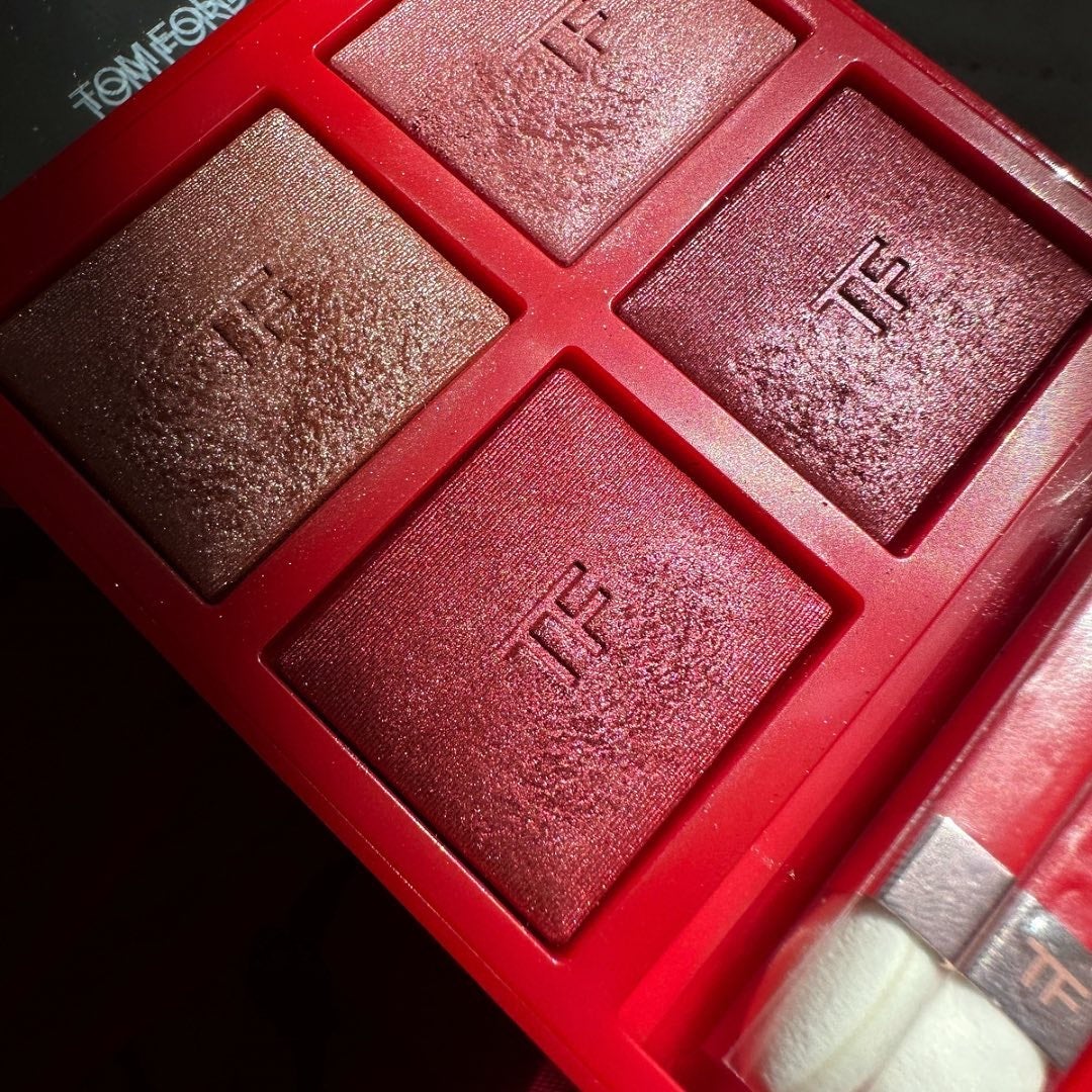 アイ カラー クォード/TOM FORD BEAUTY/アイシャドウパレットを使ったクチコミ(2枚目)