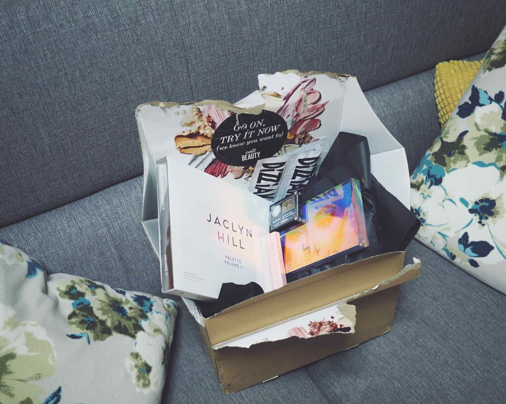 JACLYN HILL Eyeshadow Palette/Morphe/アイシャドウパレットを使ったクチコミ（1枚目）