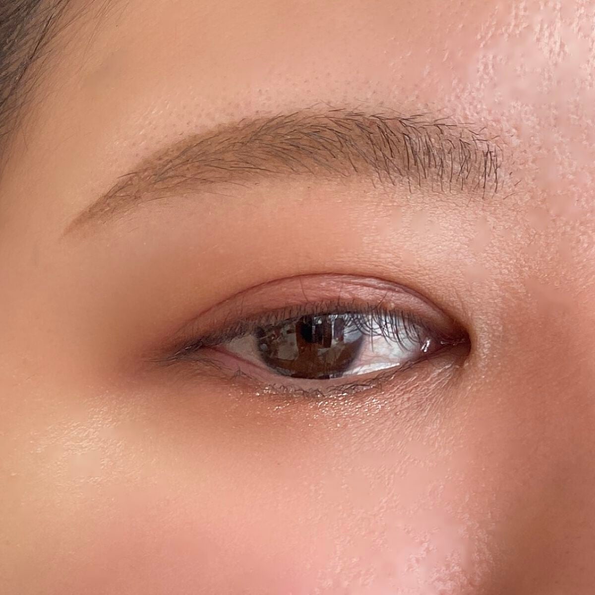 nayo. on LIPS 「これ使えば…可愛いおめめになれる…ってコト…!?/娘に始まり、..」(4枚目)