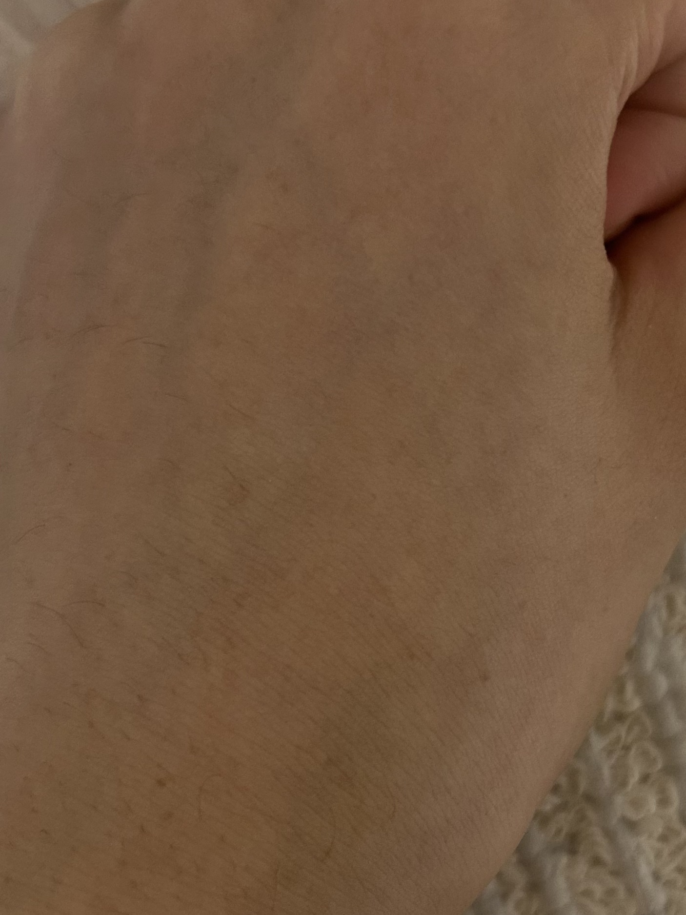 カバーリシャスセラムファンデーション/BANILA CO/リキッドファンデーションを使ったクチコミ（2枚目）