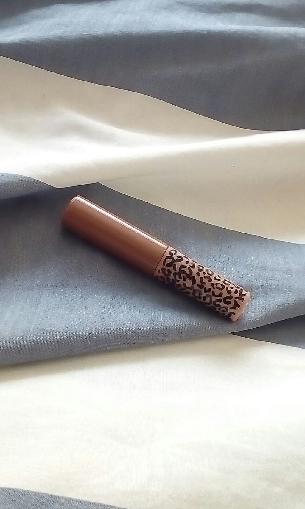 DAISO アニマルアイブロウマスカラのクチコミ「MP  アニマル  アイブロウマスカラ  LB
2色ある中の暗い方を買ってみました！！
予想以.....」（1枚目）