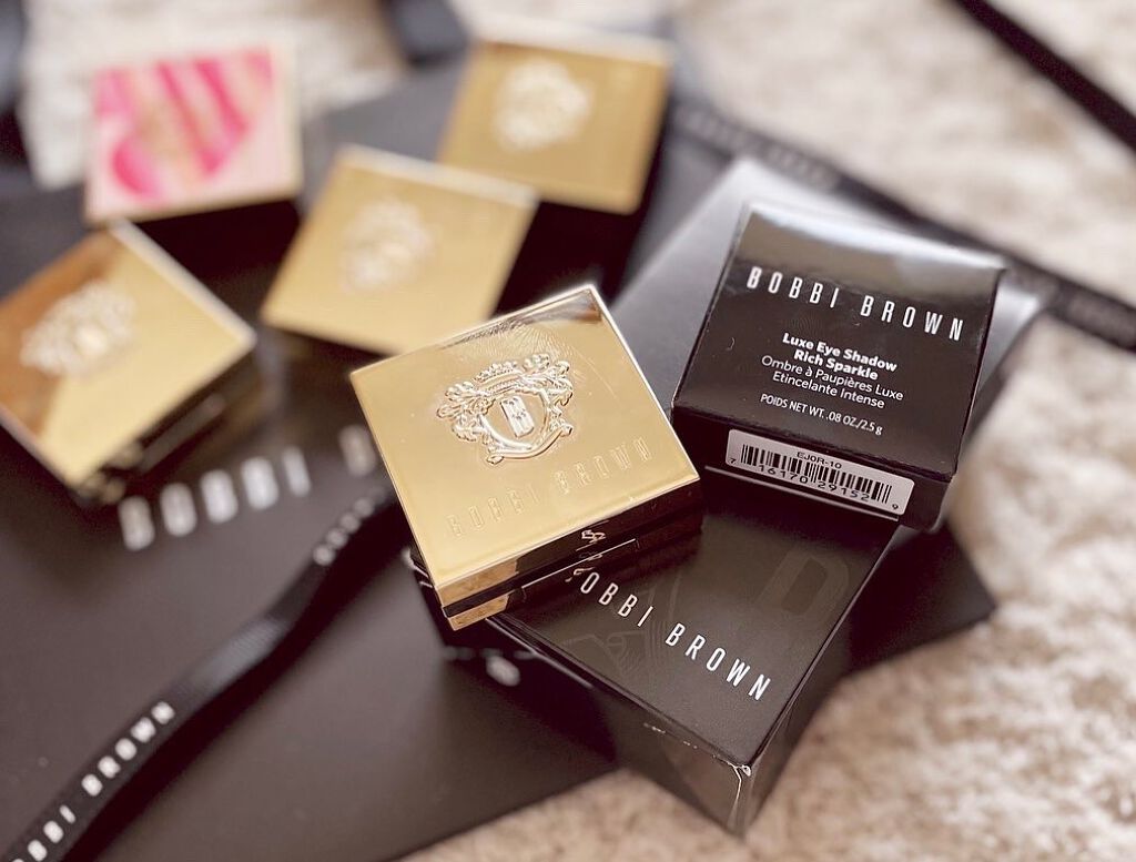 リュクスアイシャドウ 10 サンフレア(リッチ スパークル)/BOBBI BROWN/単色アイシャドウを使ったクチコミ（2枚目）