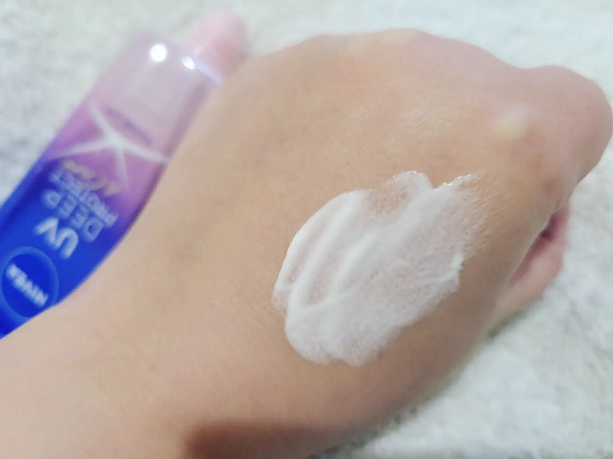ニベアUV ディープ プロテクト&ケア トーンアップ エッセンス/ニベア/日焼け止めローションを使ったクチコミ(4枚目)