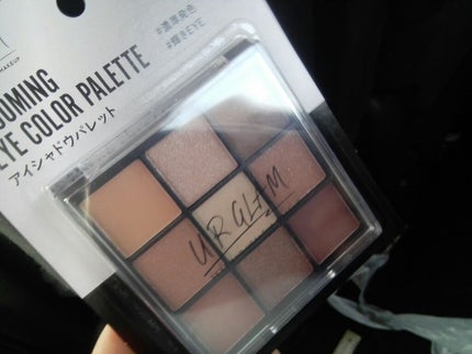 UR GLAM BLOOMING EYE COLOR PALETTE/U R GLAM/アイシャドウパレットを使ったクチコミ(1枚目)