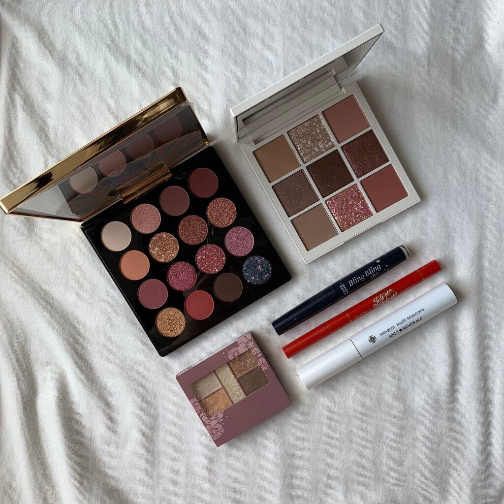 キラキラ アイシャドウ/ETUDE/スティックアイシャドウを使ったクチコミ(1枚目)