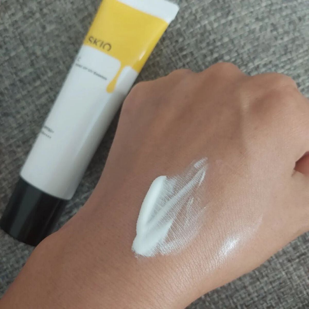 VC トーンアップUVエッセンス/SKIO/日焼け止めローションを使ったクチコミ(7枚目)