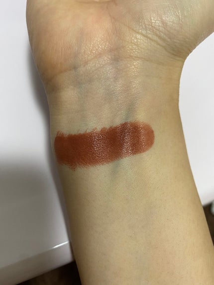 カラーリッシュモイストマットN/ロレアル パリ/口紅を使ったクチコミ(2枚目)