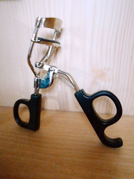 アイラッシュカーラー バネ付/DAISO/ビューラーを使ったクチコミ(1枚目)