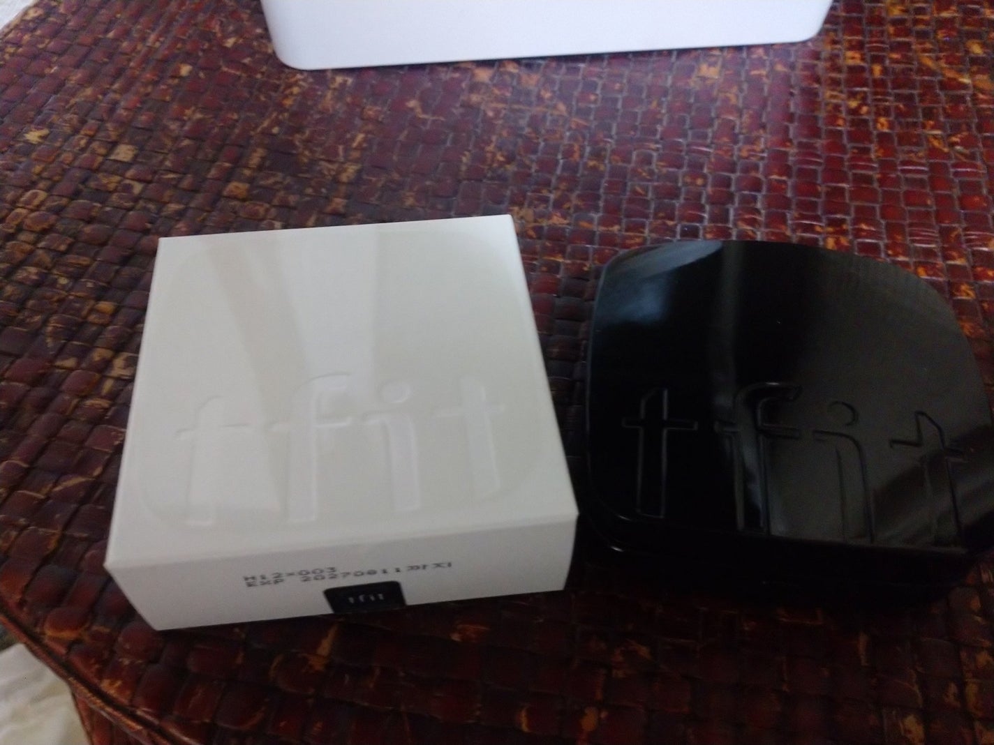 レイヤリングフィット グロークッションEX/TFIT/クッションファンデーションを使ったクチコミ(1枚目)