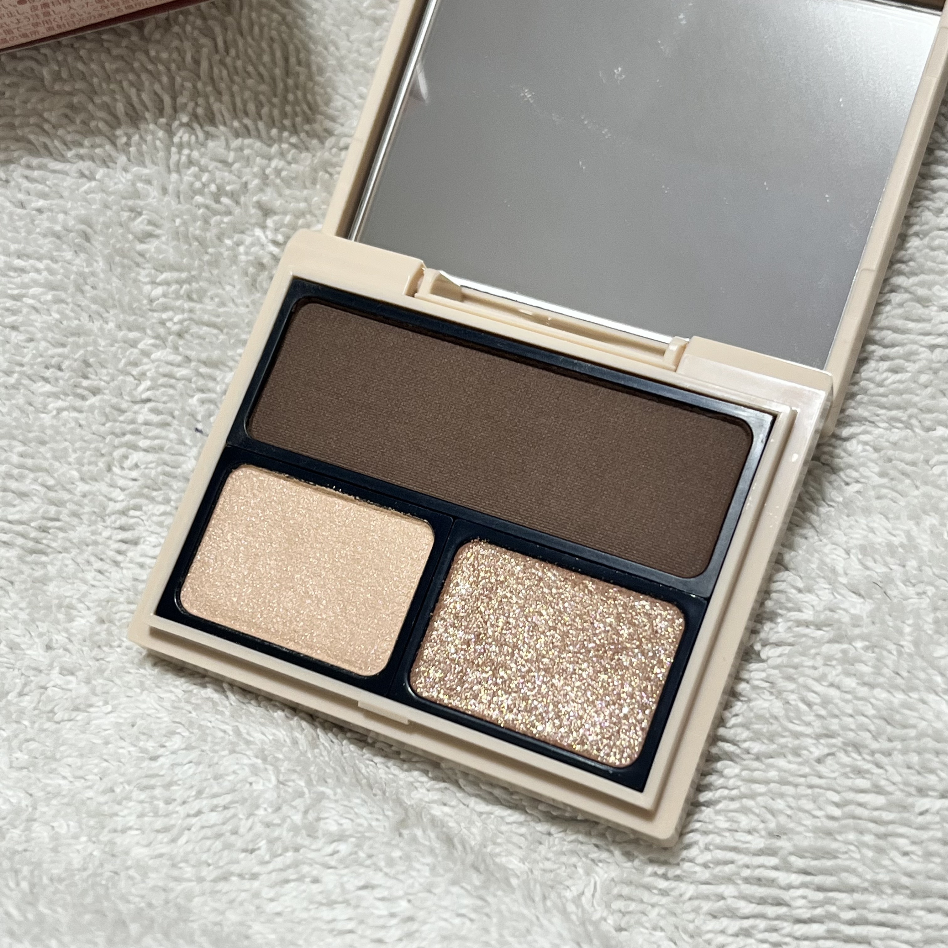 アイカラーパレット/Upt/アイシャドウパレットを使ったクチコミ（2枚目）