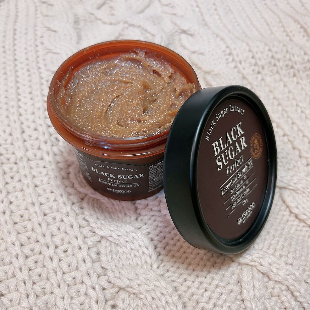 ブラックシュガー パーフェクト エッセンシャル スクラブ2X/SKINFOOD/洗い流すパック・マスクを使ったクチコミ(5枚目)