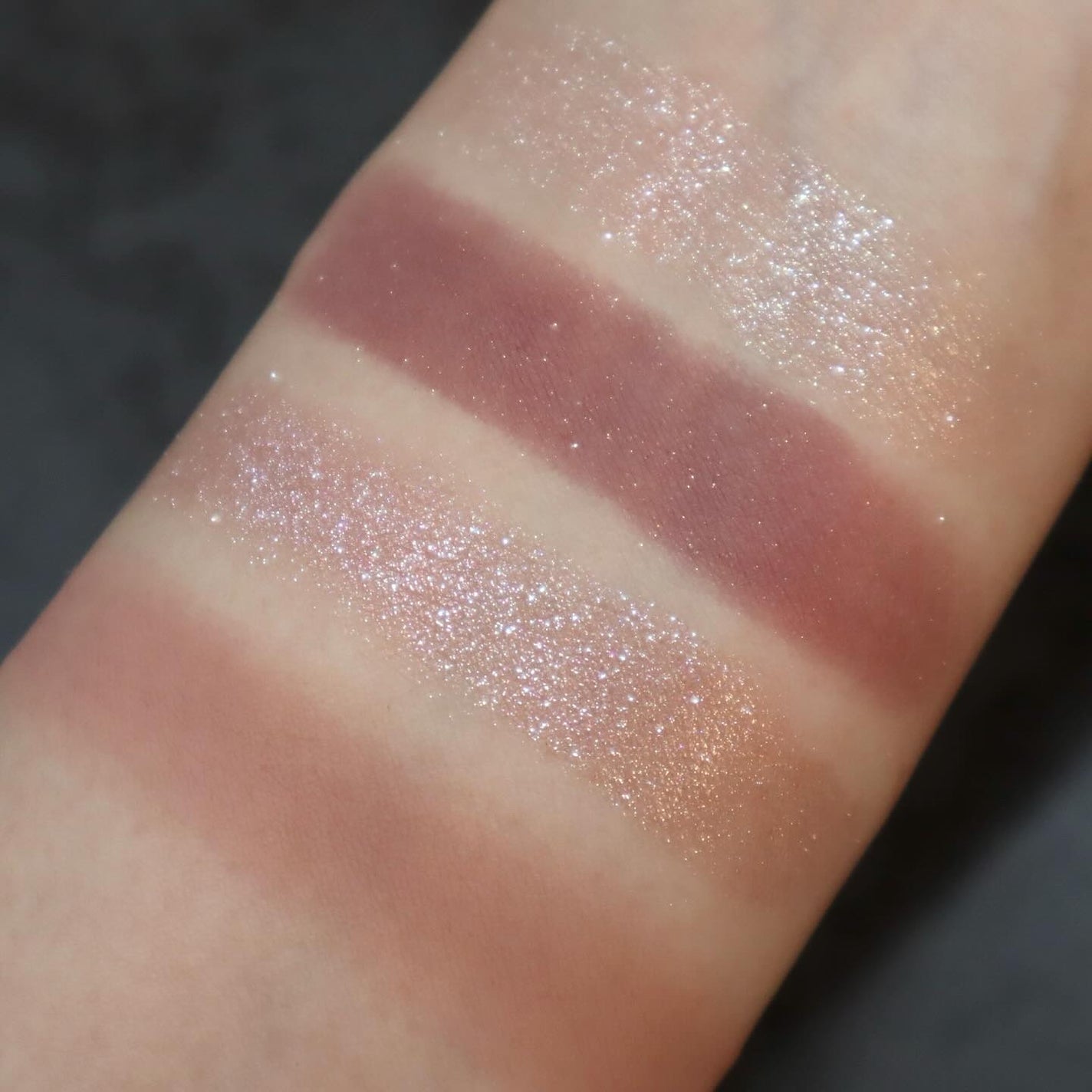 クチュール ミニ クラッチ/YVES SAINT LAURENT BEAUTE/アイシャドウパレットを使ったクチコミ(3枚目)