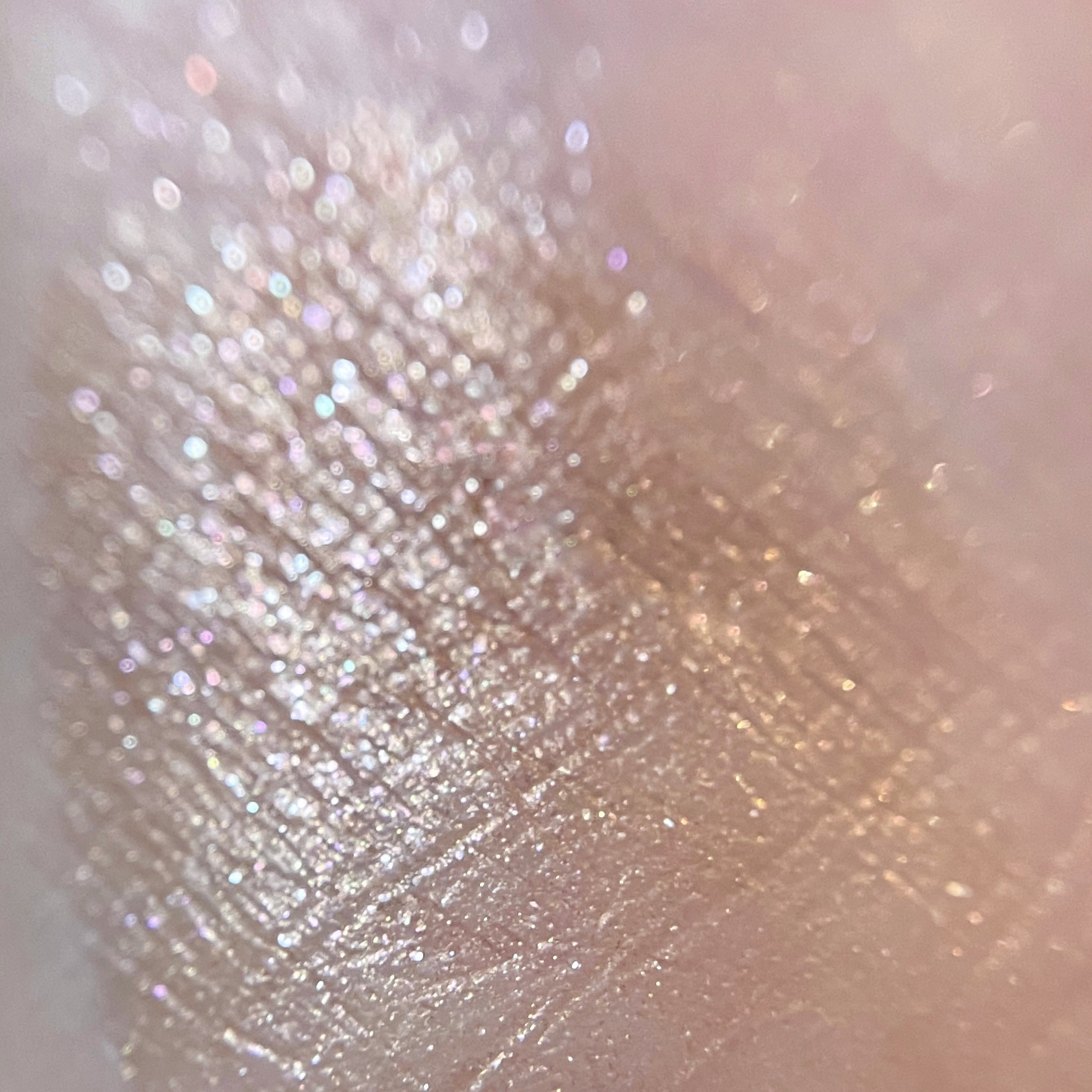 アイグロウジェム スキンシャドウ 16G prism jupiter/DECORTÉ/ジェル・クリームアイシャドウを使ったクチコミ（2枚目）