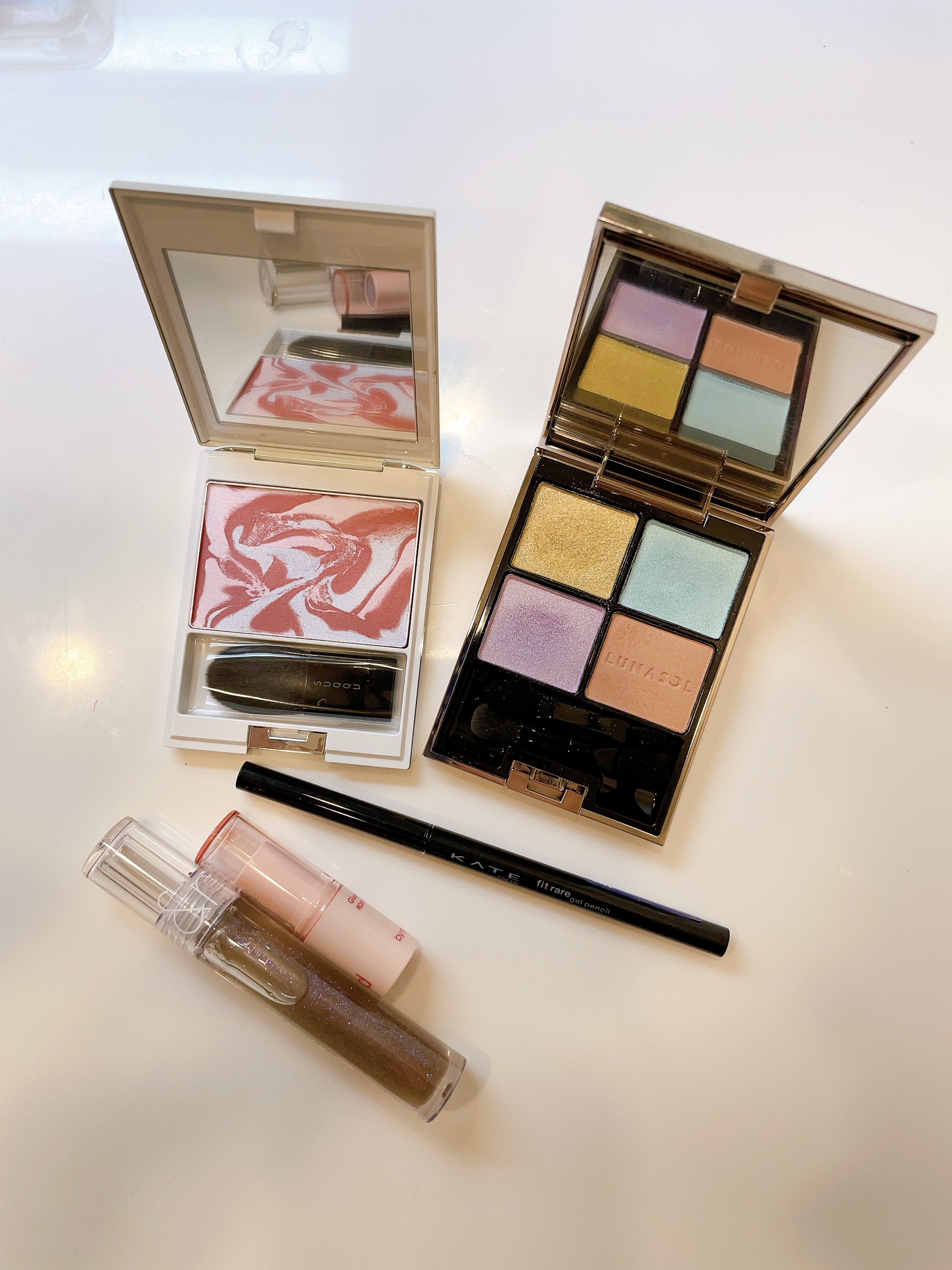 レアフィットジェルペンシル BU-1 ビターブルー（限定色）/KATE/ジェルアイライナーを使ったクチコミ（3枚目）