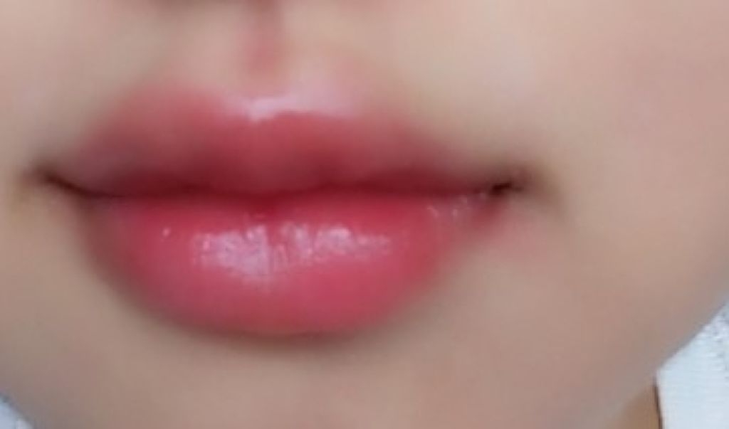 フェイクヌードリップ/素肌記念日/リップティントを使ったクチコミ（3枚目）