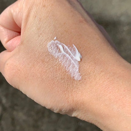 ぽち on LIPS 「抗酸化ケアと紫外線カットを同時に実現!┈┈┈┈┈┈┈┈┈┈┈C..」(4枚目)