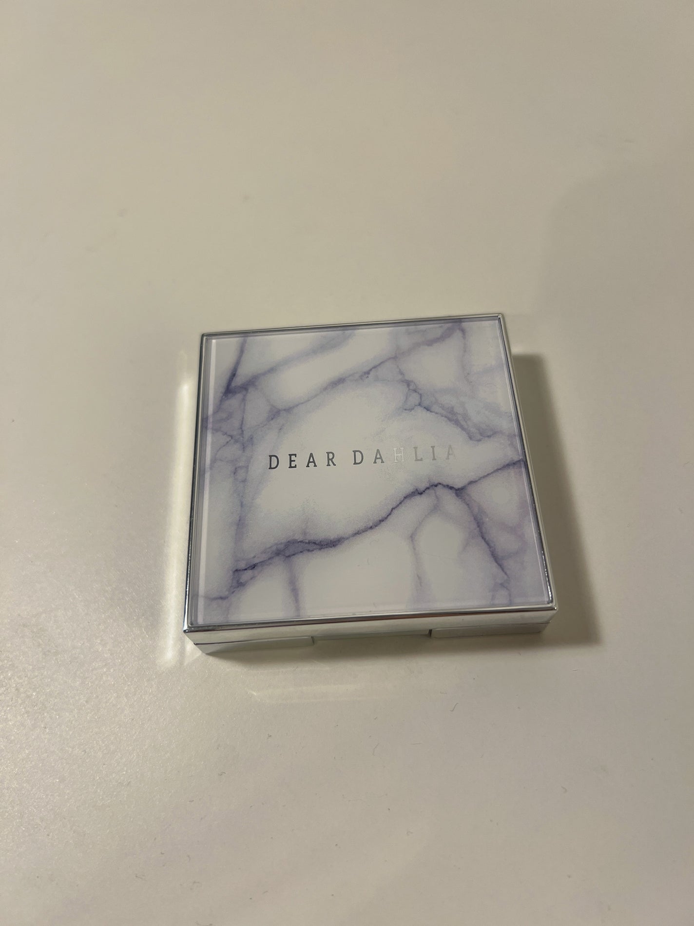 スキンルミナスハイライター/DEAR DAHLIA/パウダーハイライトを使ったクチコミ(2枚目)