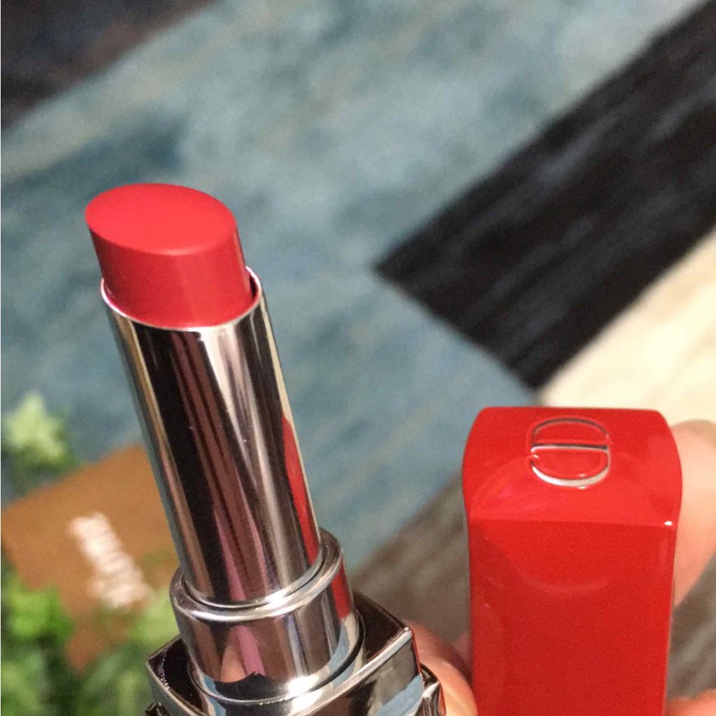 ルージュ ディオール ウルトラ ルージュ/Dior/口紅を使ったクチコミ（3枚目）