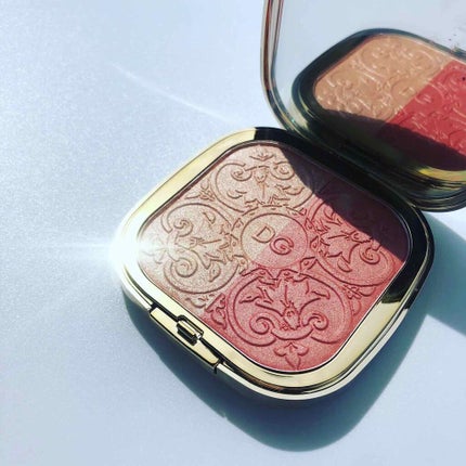 ソーラーグロウ イルミネーティングパウダー デュオ/DOLCE&GABBANA BEAUTY/ハイライトを使ったクチコミ(1枚目)