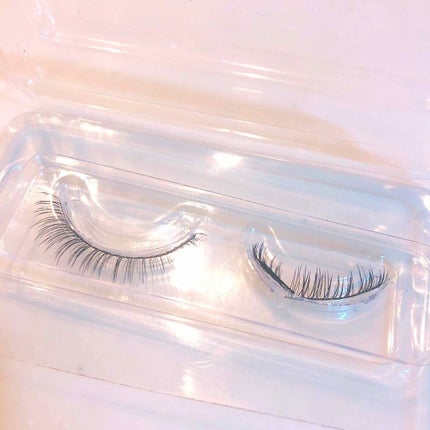 つけまつげ用接着剤/DAISO/つけまつげを使ったクチコミ(1枚目)