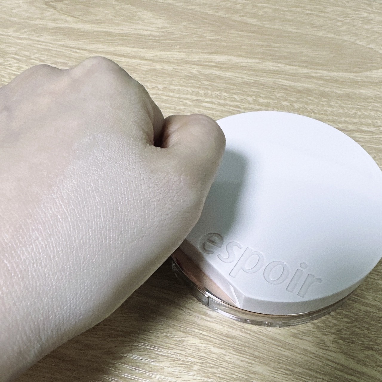 エスポア ビーグロー ボリュームクッション 20 バニラ/espoir/クッションファンデーションを使ったクチコミ（2枚目）